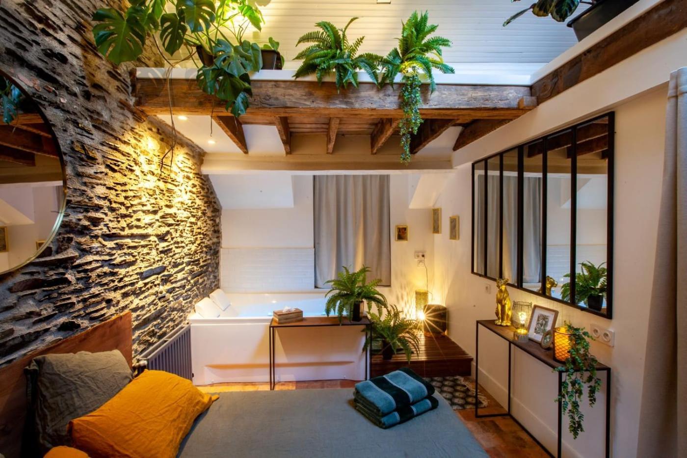 Love Room Bohème Les Petits Plaisirs Angers Esterno foto